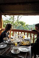 Dave Cave Eco Lodge and Campsite