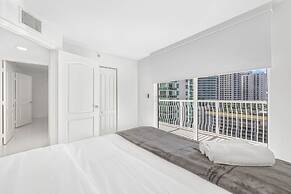 Chic Brickell Condos – Prime Location