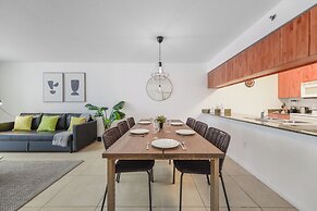 Chic Brickell Condos – Prime Location