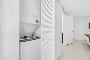 Chic Brickell Condos – Prime Location