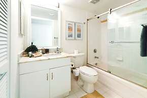 Chic Brickell Condos – Prime Location