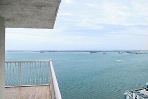 Chic Brickell Condos – Prime Location