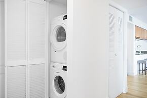 Chic Brickell Condos – Prime Location