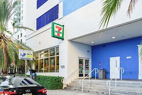 Chic Brickell Condos – Prime Location