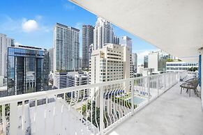 Chic Brickell Condos – Prime Location