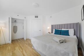 Chic Brickell Condos – Prime Location