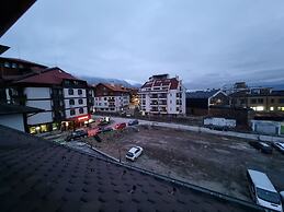 Opersite Morris Bar, Gondola 250m Away,