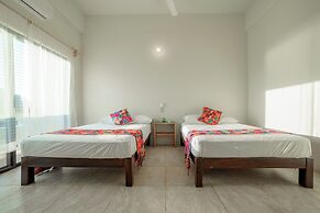 Casa Flores Zicatela