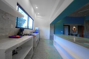 Casa Flores Zicatela