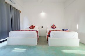 Casa Flores Zicatela