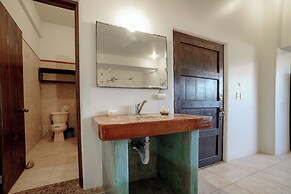 Casa Flores Zicatela