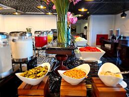 Beverly Hill Ha Long Villas & Apartments