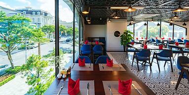 Beverly Hill Ha Long Villas & Apartments