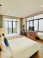 Beverly Hill Ha Long Villas & Apartments
