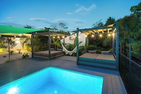 5 min Walk to the Beach - Casa Bo Jungle Tamarindo