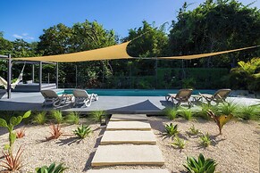 5 min Walk to the Beach - Casa Bo Jungle Tamarindo