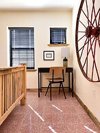 Hoosier Hot Springs & Inn