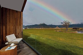 Liz's heart is in the sky