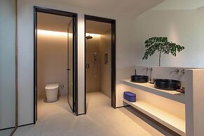 Liz's heart is in the sky