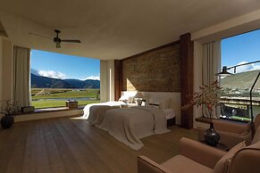 Liz's heart is in the sky