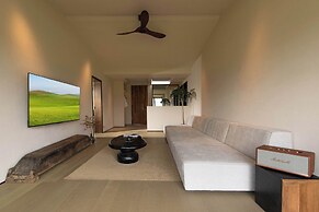 Liz's heart is in the sky