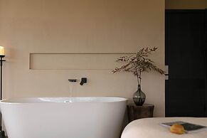 Liz's heart is in the sky