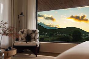 Liz's heart is in the sky