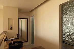 Liz's heart is in the sky