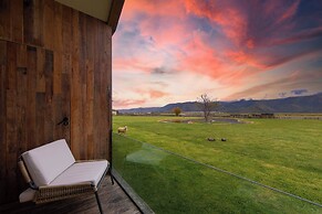 Liz's heart is in the sky