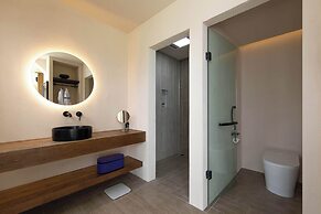 Liz's heart is in the sky