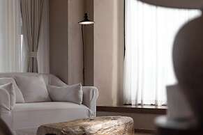 Liz's heart is in the sky