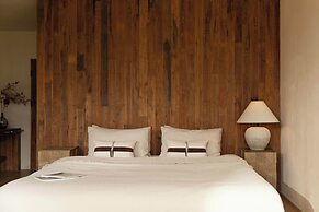 Liz's heart is in the sky