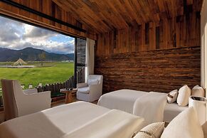 Liz's heart is in the sky