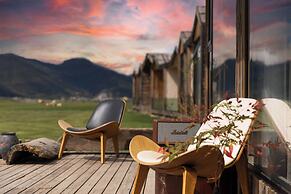 Liz's heart is in the sky