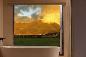 Liz's heart is in the sky