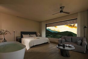 Liz's heart is in the sky