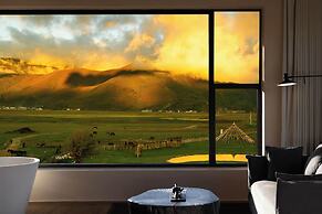 Liz's heart is in the sky