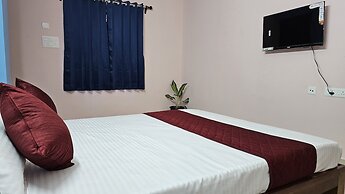 Pondy Pleasant Stay