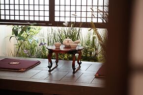 D.A.L Premium Capsule Hotel - Women Only