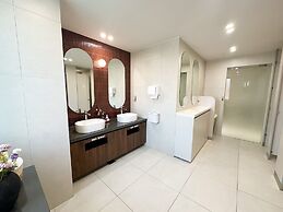 D.A.L Premium Capsule Hotel - Women Only