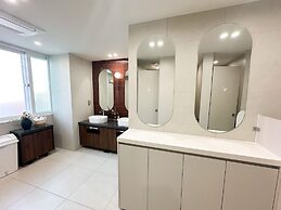 D.A.L Premium Capsule Hotel - Women Only