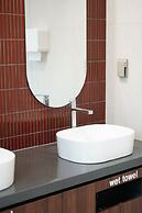 D.A.L Premium Capsule Hotel - Women Only