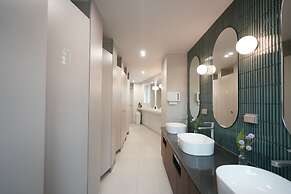 D.A.L Premium Capsule Hotel - Women Only