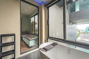 Beautiful Sea View Full Smart House 3BR