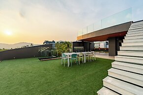 Beautiful Sea View Full Smart House 3BR