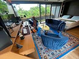 Beautiful Sea View Full Smart House 3BR