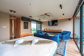 Beautiful Sea View Full Smart House 3BR