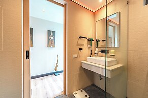 Beautiful Sea View Full Smart House 3BR