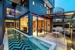 Beautiful Sea View Full Smart House 3BR