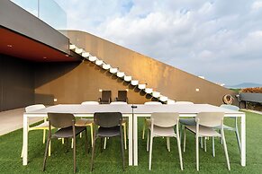 Beautiful Sea View Full Smart House 3BR